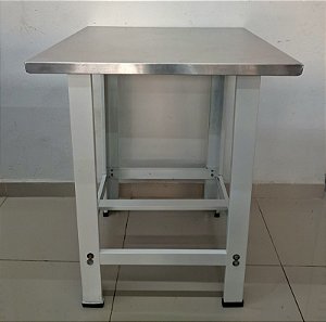 Bancada / Mesa de Inox com pés desmontáveis de ferro - 70x70x90cm [Usada]