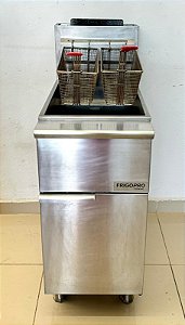 Fritadeira Industrial à Gás GLP Inox com 2 Cestos CPF3LP FrigoPro * 23L Somente Óleo / Zona Fria  [Usado]