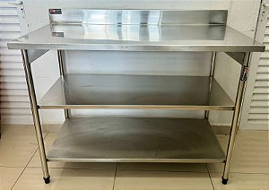 Bancada / Mesa de Aço Inox com 02 Prateleiras Inferiores Lisa - 1.40m x 60cm x 90cm Promaq [Usada]