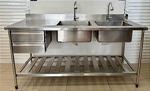 Pia de Inox / Bancada com 02 cubas Com prateleira inferior e gavetas - 180x70x90cm [Usado]