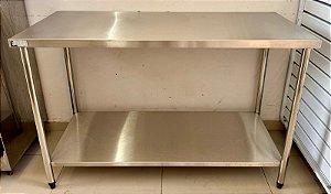 Bancada / Mesa de Inox Com Prateleira Inferior Lisa 140x60x90cm - Elvi [Usada]