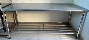 Bancada de Inox com Prateleira Inferior Gradeada 2m x 80cm x 90cm [Usada] *Reforçada