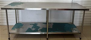 Mesa/Bancada de Inox Reforçada 6 pés com Prateleira Inferior Lisa 2mx70cmx90cm [Usada]