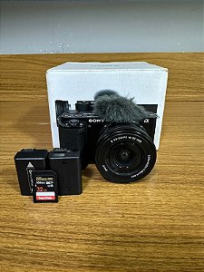 Câmera Sony ZV-E10 Com 16-50mm (Semi-nova)