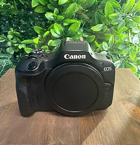 Câmera Canon R100 Corpo - Usada