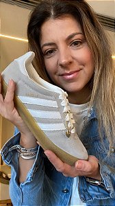 Tenis Gazelle Cinza