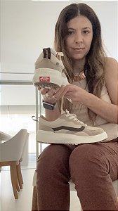 Tenis Vans Marrom com Bege Ultrarange