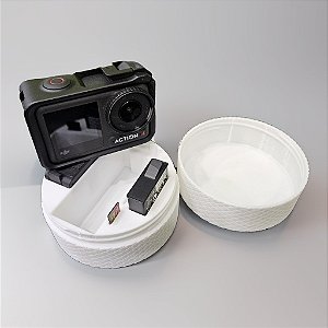 Case Proteção DJI Osmo Action 4 e 5 Baterias e Cartões SD