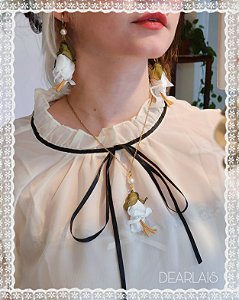Conjunto Colar + Brinco Branco da flor Brinco-de-Princesa