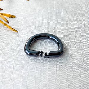 Meia Argola Articulada Resina 22x32mm Ônix