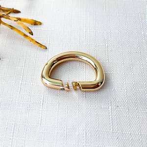 Meia Argola Articulada Resina 22x32mm Dourado