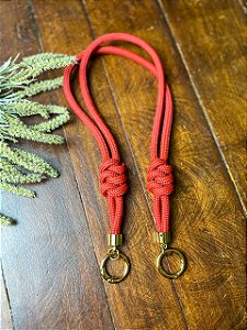 Alça Midi Corda Nó Triplo - 60cm - Vermelho Figo/Dourado