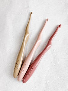 Kit 3 Agulhas Crochê Ergonomicas Pólen Números Pares: 4,6 e 8