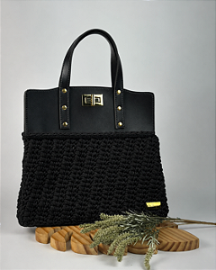 Kit Bolsa Famme - Fio Néctar 5mm Preto-Couro Preto/Dourado (Déa Fios-Aula Inclusa)