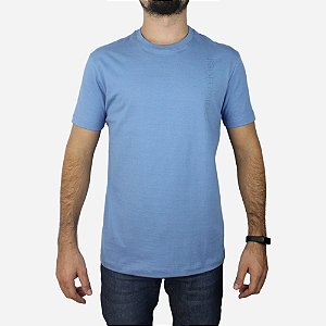 Camiseta Calvin Klein Sustainable Logo Vertical Pontilhado CM30W01TC077