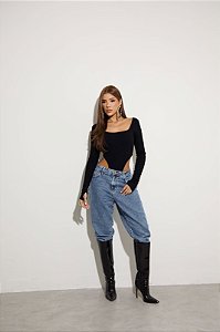 Body Monique