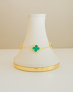 PULSEIRA 3 TREVOS CADEADINHO NO OURO JADE