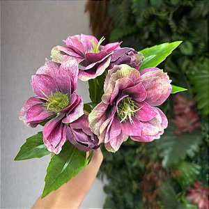 Ramalhete com 3 hastes de flor