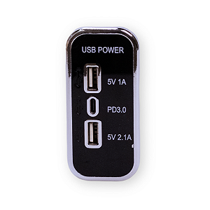 USB Power 12/24v Retangular Preto Aro Prata 2 USB + 1 USBC LED Azul