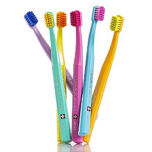 Escova Dental Curaprox Smart 7600 Ultra Soft Infantil Unitária