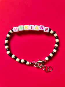 Pulseira com o nome / preto e branco
