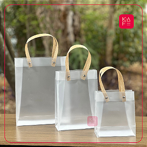Sacola Transparente Fosca Reforçada de PVC com Alça de Fibra - 12 unidades - Kafe Embalagens