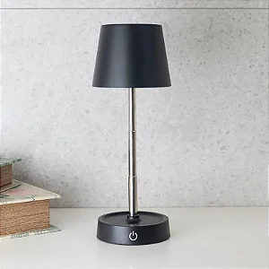 Luminária de Mesa Led 3 tons USB Retrátil Luna Preta Lyor