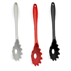 PEGADOR DE MASSAS SILICONE 28CM VM/PT QH0211