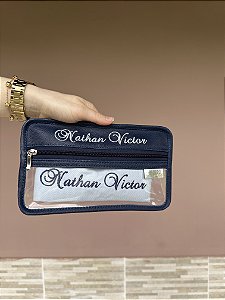 Necessaire porta escova de dentes.