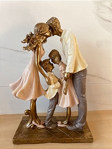 Estatueta Decorativa de Família rosa 257-197