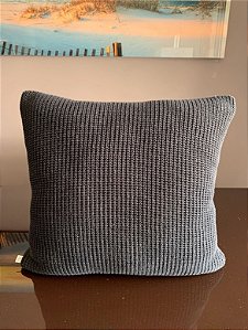 Almofada Pérola em Tricot 50x50 - Codex Home (Apartamento Decorado)