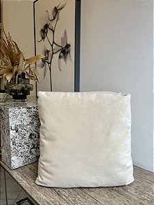 Almofada Lisa em Camurça 45x45 - Breton (Apartamento Decorado)