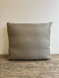 Almofada Lisa em Poliéster 55x55 - Breton (Apartamento Decorado)