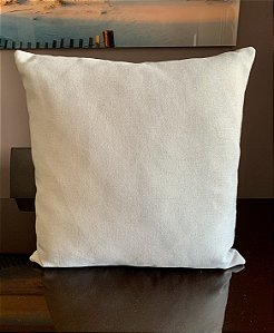 Almofada Lisa em Linho 47x47 - Artesanal (Apartamento Decorado com Detalhe)