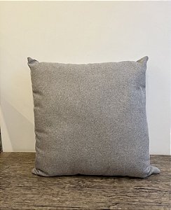 Almofada Lisa em Linho 55x55 - Artesanal (Apartamento Decorado)