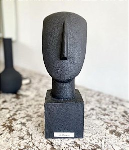 Escultura Cabeça Moai em Madeira (P) - Dot Objetos (Apartamento Decorado)