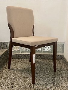 Cadeira Gio Encosto em Tecido - Breton - EconomiaDecor