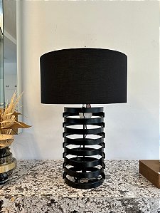 Abatjour Mutum em Latão Preto (G) - Breton (Mostruário de Loja)