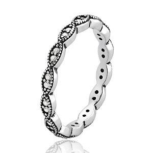 Anel Meia aliança com pedras zircônia