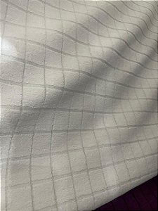 Felpa Quadriculada Cor Branca 1,40 m de Largura em Microfibra