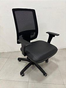 Cadeira Diretor Escritório Giratória Tela Braços Regulaveis Ergonomica