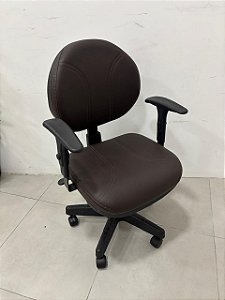 Cadeira Executiva Ergonomica Braços Regulaveis Corvin Marrom