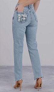 CALÇA JEANS RETA CLARA E BORDADO MARGARIDAS | REF: 2535