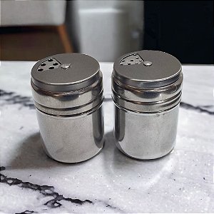 Kit 2 Peças Porta Temperos Saleiro Pimenteiro Em Aço Inox Polvilhador Cozinha Com Tampa