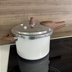 Panela de Pressão Brinox Cerâmica Indução 4,2 Litros Vanilla