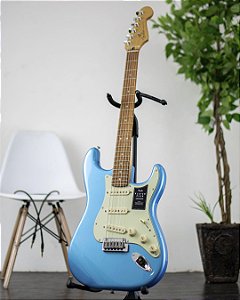 Guitarra Fender Player Plus Stratocaster Opal Spark