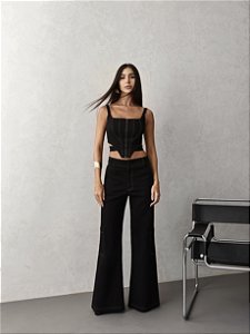 CONJUNTO SOFIE CALÇA CARGO E CROPPED - PRETO
