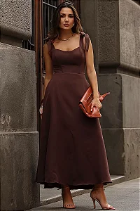 VESTIDO KÁTIA LONGUETE COM ALÇA E LAÇOS  - MARROM