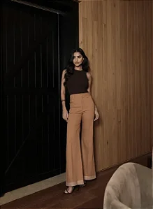CALÇA SARJA JEANS DETALHE BARRA -  CARAMELO