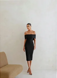 VESTIDO GABRIELE MIDI OMBRO A OMBRO - PRETO